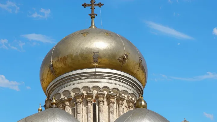 Сгенерировано ИИ